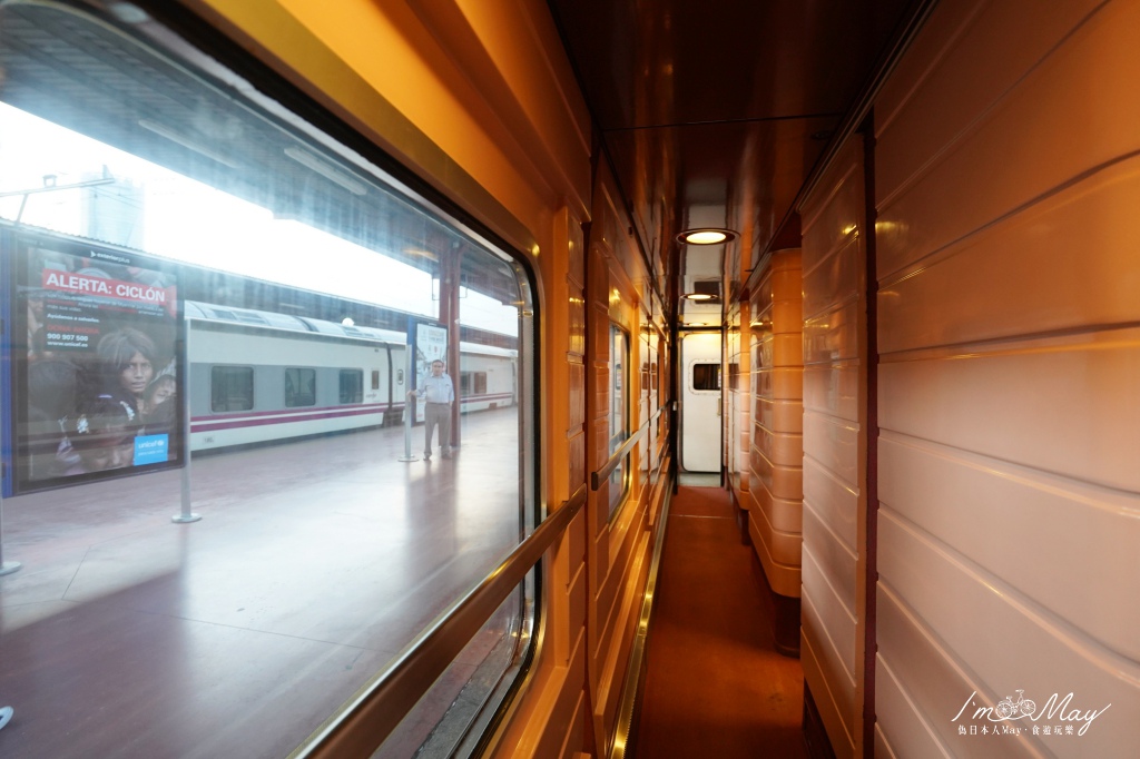 西葡自助行程 | 歐洲跨國火車 : 馬德里-里斯本 臥鋪列車Trenhotel 實際搭乘體驗。獨立包廂平躺睡床，一覺醒來就到另一個國度  (詳細交通/訂位方式) @偽日本人May．食遊玩樂