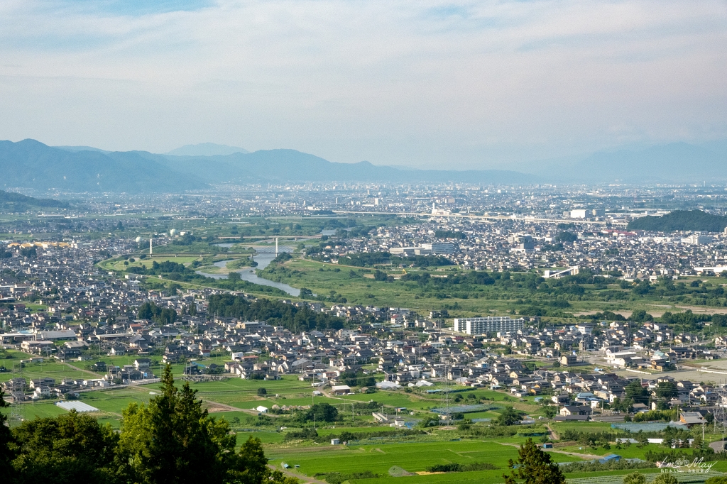 日本鐵道旅行 | 日本三大車窗景觀、自然夜景遺產、梯田百選 : 姨捨車站（おばすて駅）| JR東日本特色車站 @偽日本人May．食遊玩樂