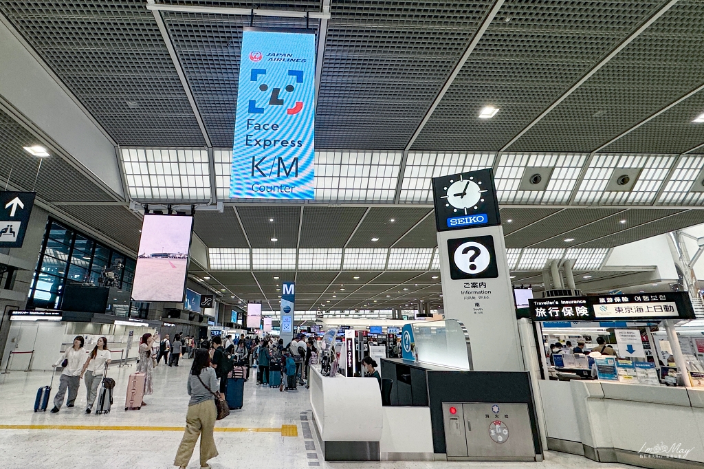 飛行記錄 | 日本航空 JAPAN AIRLINES 東京-台北 (NRT-TPE)，Boeing 767-300 客艙機艙介紹、東京成田空港JAL Sakura Lounge貴賓室、商務艙搭乘與餐點分享 @偽日本人May．食遊玩樂