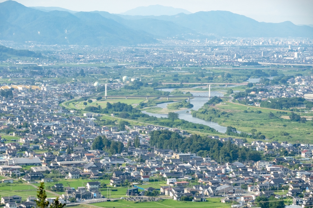 日本鐵道旅行 | 日本三大車窗景觀、自然夜景遺產、梯田百選 : 姨捨車站（おばすて駅）| JR東日本特色車站 @偽日本人May．食遊玩樂