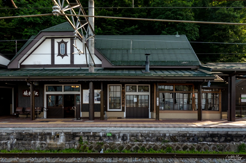 日本鐵道旅行 | 日本三大車窗景觀、自然夜景遺產、梯田百選 : 姨捨車站（おばすて駅）| JR東日本特色車站 @偽日本人May．食遊玩樂