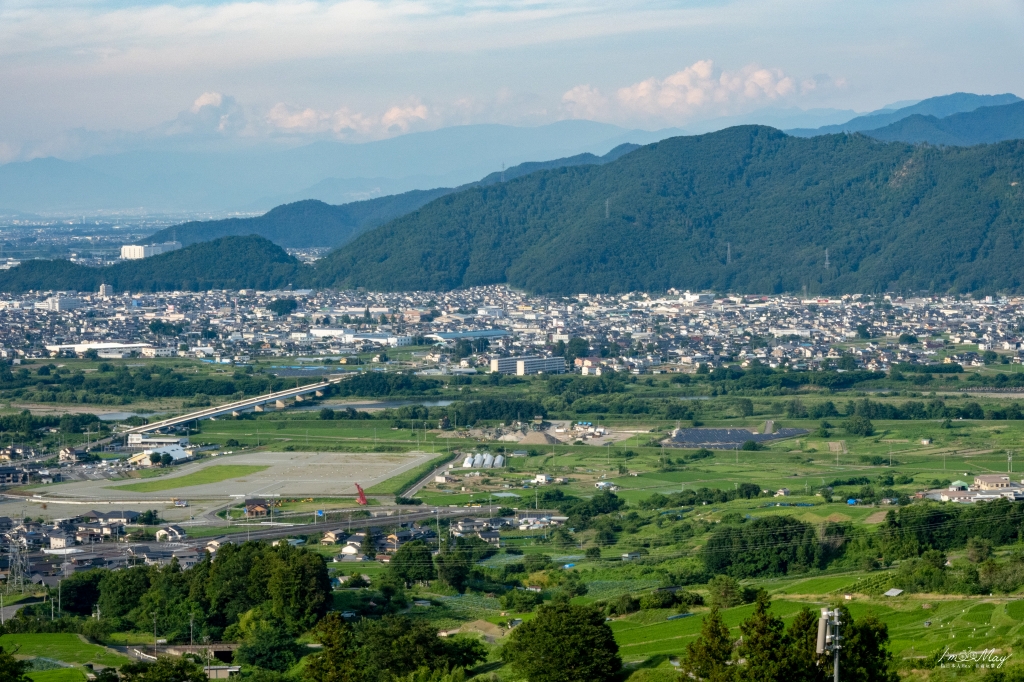 日本鐵道旅行 | 日本三大車窗景觀、自然夜景遺產、梯田百選 : 姨捨車站（おばすて駅）| JR東日本特色車站 @偽日本人May．食遊玩樂