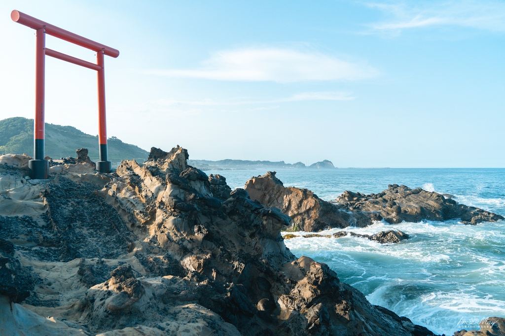 福島、磐城 | 波立海岸的絕美風景 : 自然與歷史共存「波立寺」、觀看初日昇起的著名景點「弁天島」 @偽日本人May．食遊玩樂