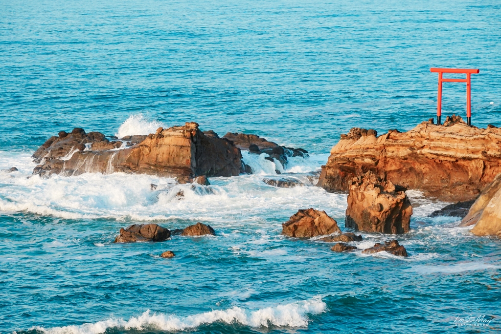 福島、磐城 | 波立海岸的絕美風景 : 自然與歷史共存「波立寺」、觀看初日昇起的著名景點「弁天島」 @偽日本人May．食遊玩樂