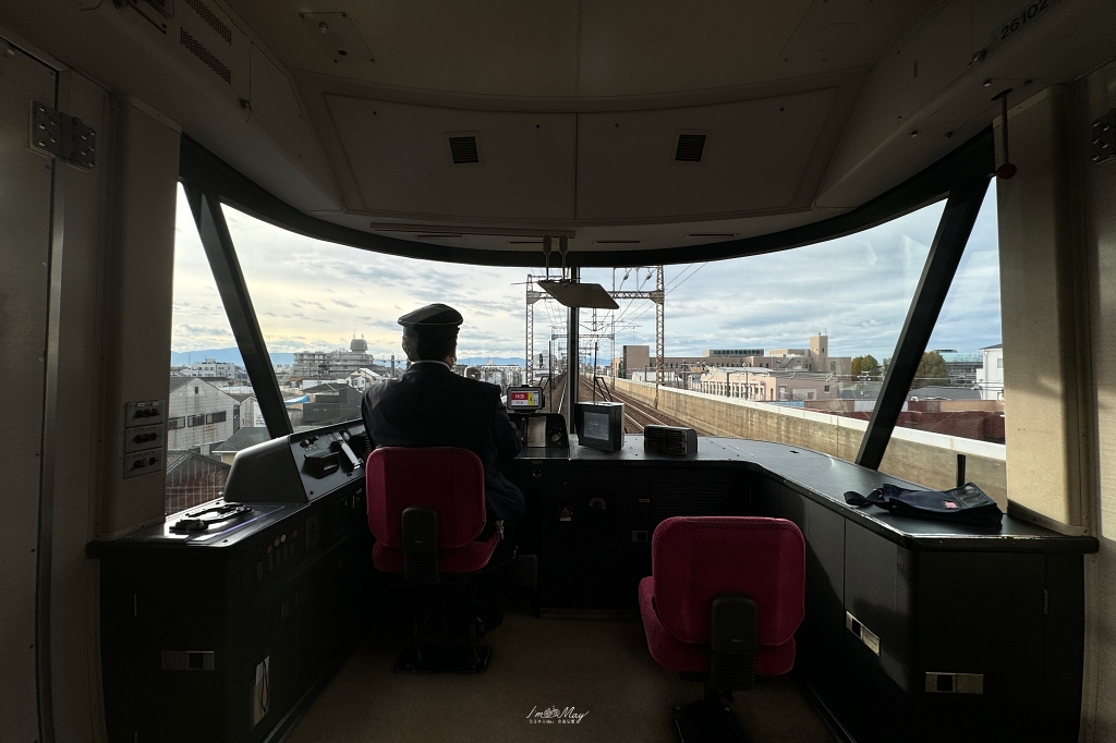 關西鐵道旅行 | 乘坐近鐵電車「Sakura Liner」暢遊飛鳥地區的秋日風情，夢幻粉嫩車身與舒適車廂的優雅旅程 @偽日本人May．食遊玩樂