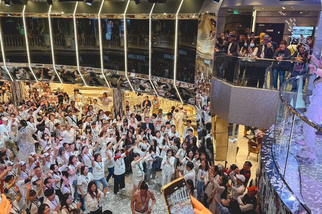 療癒系孝親之旅 | 從基隆港出發，和媽媽的第一次海上假期，就選MSC榮耀號郵輪 ! 乘著海風緩緩駛向南方小島，前往沖繩石垣島的慢旅日誌 @偽日本人May．食遊玩樂