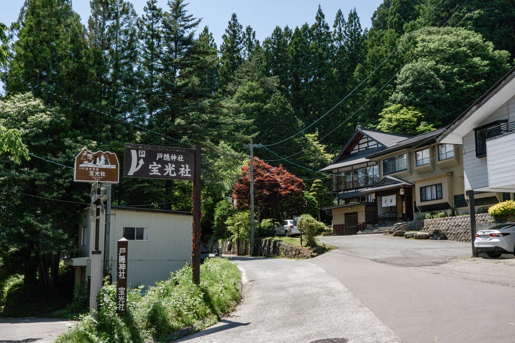 夏天走進日本深山神域！【長野戶隱神社五社巡禮】夏季一日順走實錄｜奧社杉林美景、御朱印帳推薦、交通與步行時間分享！輕鬆走法不藏私 @偽日本人May．食遊玩樂