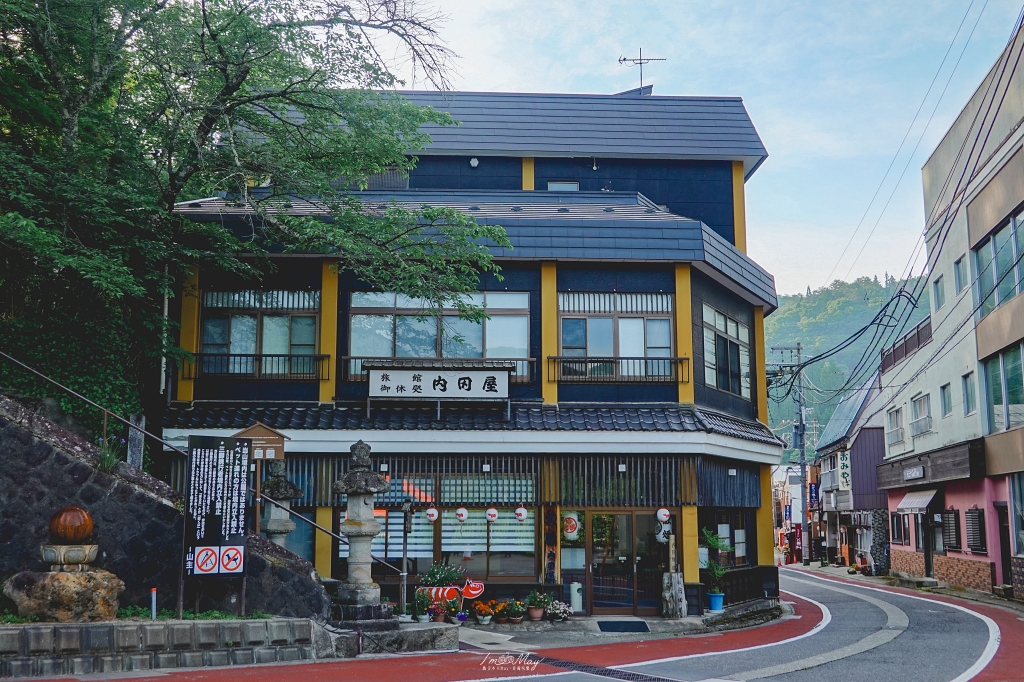 【福島住宿推薦】紅牛發源地的溫泉老宿｜只見線攝影首選！會津柳津「內田屋旅館」就在圓藏寺入口旁 @偽日本人May．食遊玩樂