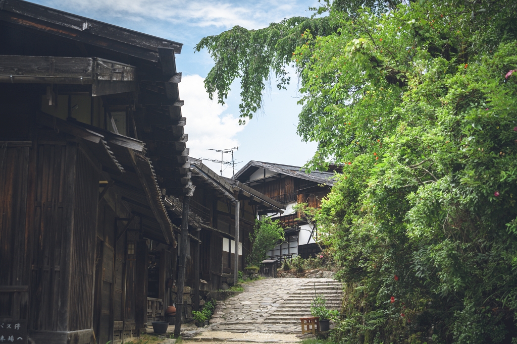 長野攝影記錄｜漫步妻籠宿老街，在中山道的初夏光影中，拍下旅途中最靜好的溫柔一瞬 @偽日本人May．食遊玩樂
