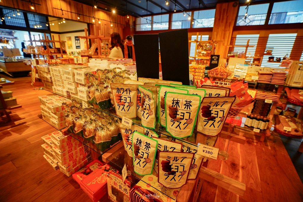 福島溫泉推薦｜蘆之牧溫泉大川莊：住進《鬼滅之刃》無限城！三層露天風呂、三味線表演太夢幻了！ @偽日本人May．食遊玩樂