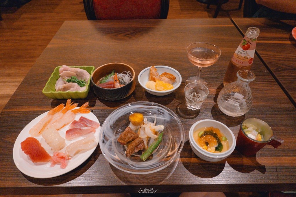 青森住宿推薦 | 鰺ヶ沢 Hotel Grand Mer 山海莊 : 酒水自助餐喝到飽！絕美日本海夕陽與神祕化石溫泉 @偽日本人May．食遊玩樂