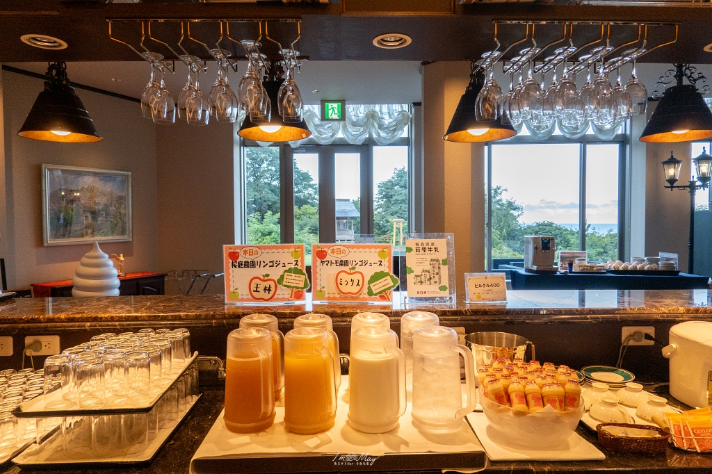 青森住宿推薦 | 鰺ヶ沢 Hotel Grand Mer 山海莊 : 酒水自助餐喝到飽！絕美日本海夕陽與神祕化石溫泉 @偽日本人May．食遊玩樂
