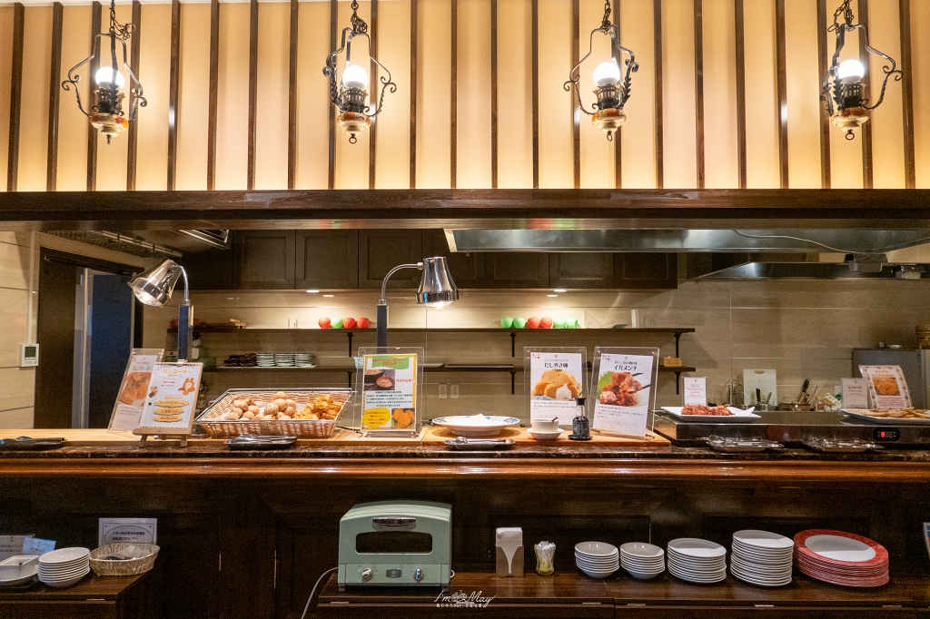 青森住宿推薦 | 鰺ヶ沢 Hotel Grand Mer 山海莊 : 酒水自助餐喝到飽！絕美日本海夕陽與神祕化石溫泉 @偽日本人May．食遊玩樂