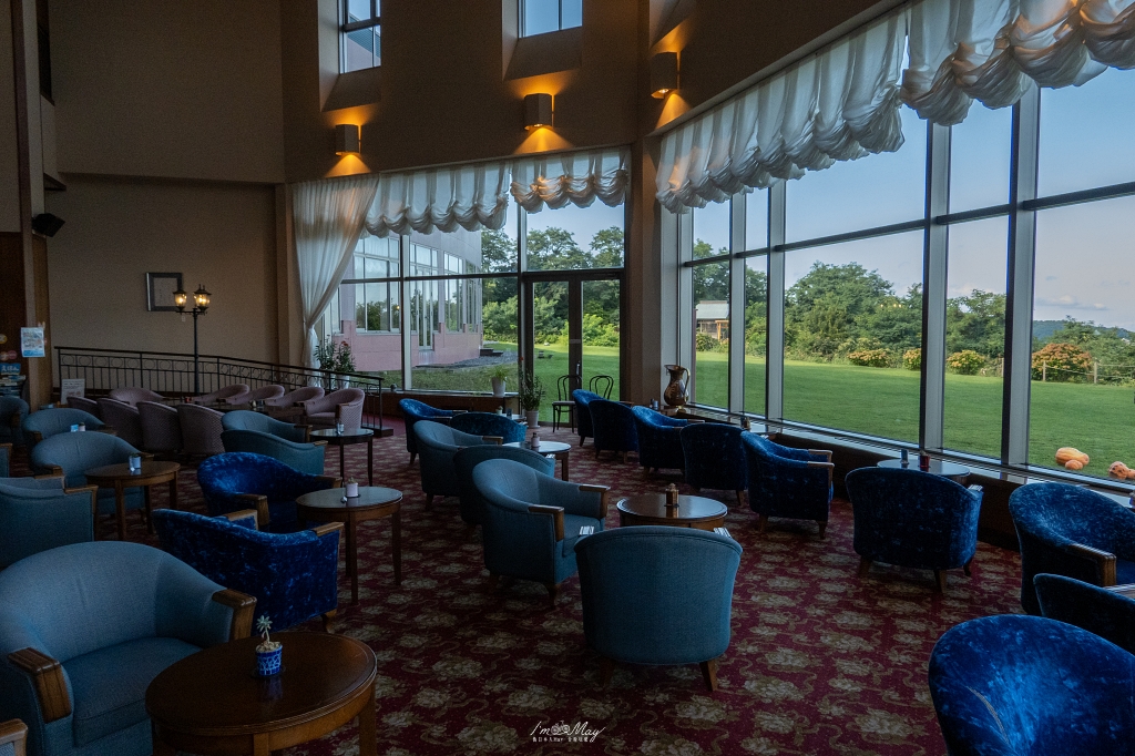 青森住宿推薦 | 鰺ヶ沢 Hotel Grand Mer 山海莊 : 酒水自助餐喝到飽！絕美日本海夕陽與神祕化石溫泉 @偽日本人May．食遊玩樂