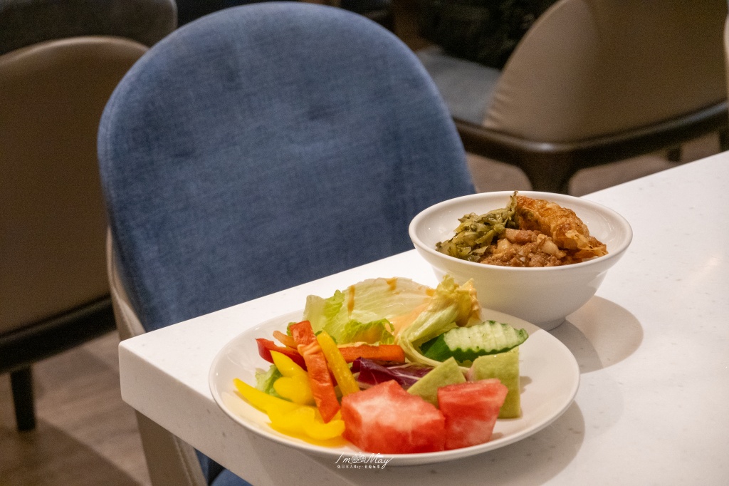 海麗客蘭尼 Halekulani Okinawa 奢華開箱｜海島度假天花板！無邊際海景、三間早餐任選，躺著就能度假的夢幻旅宿 @偽日本人May．食遊玩樂