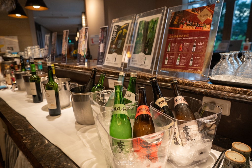 青森住宿推薦 | 鰺ヶ沢 Hotel Grand Mer 山海莊 : 酒水自助餐喝到飽！絕美日本海夕陽與神祕化石溫泉 @偽日本人May．食遊玩樂