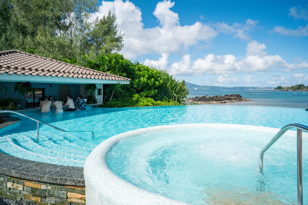 海麗客蘭尼 Halekulani Okinawa 奢華開箱｜海島度假天花板！無邊際海景、三間早餐任選，躺著就能度假的夢幻旅宿 @偽日本人May．食遊玩樂