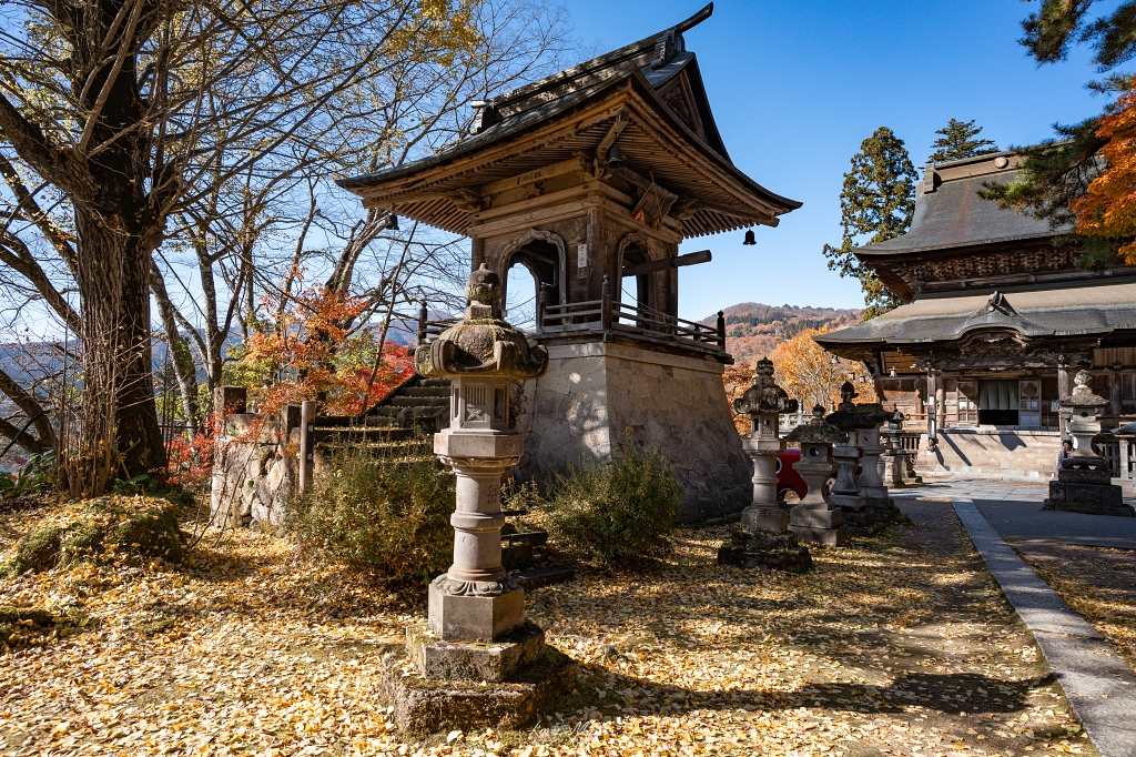 福島攝影記錄 | 奧會津柳津町:岩壁上最絢爛的秋季色彩:福満虚空藏菩薩霊巌山 圓藏寺 (Enzoji Temple),捕捉只見川畔的錦秋之美 @偽日本人May.食遊玩樂 福島攝影記錄 | 奧會津柳津町:岩壁上最絢爛的秋季色彩:福満虚空藏菩薩霊巌山 圓藏寺 (Enzoji Temple),捕捉只見川畔的錦秋之美 @偽日本人May.食遊玩樂