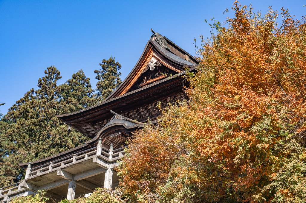 福島攝影記錄 | 奧會津柳津町：岩壁上最絢爛的秋季色彩：福満虚空藏菩薩霊巌山 圓藏寺 (Enzoji Temple)，捕捉只見川畔的錦秋之美 @偽日本人May．食遊玩樂