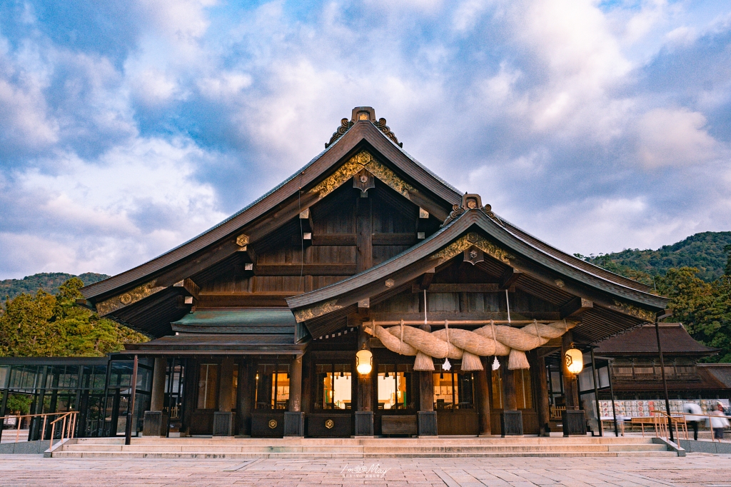 島根攝影記錄|造訪結緣的聖地:出雲大社「神在月」限定,捕捉清晨空景與夜晚朱紅的結緣之美 @偽日本人May.食遊玩樂 島根攝影記錄|造訪結緣的聖地:出雲大社「神在月」限定,捕捉清晨空景與夜晚朱紅的結緣之美 @偽日本人May.食遊玩樂