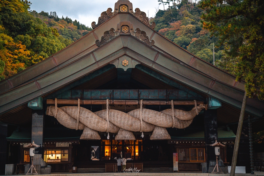 島根攝影記錄|造訪結緣的聖地:出雲大社「神在月」限定,捕捉清晨空景與夜晚朱紅的結緣之美 @偽日本人May.食遊玩樂 島根攝影記錄|造訪結緣的聖地:出雲大社「神在月」限定,捕捉清晨空景與夜晚朱紅的結緣之美 @偽日本人May.食遊玩樂