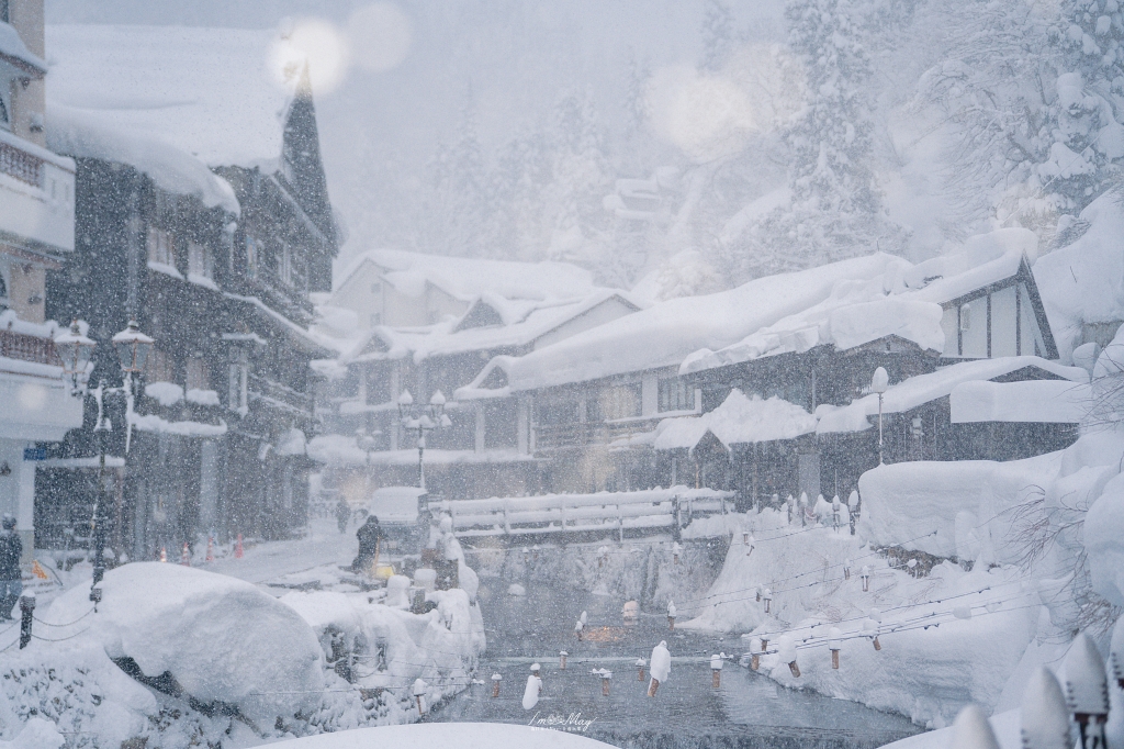 銀山溫泉住宿推薦 | 住進銀山莊全新改裝半露天風呂房：這場史上最美的大雪，是這個冬季最好的禮物 @偽日本人May．食遊玩樂