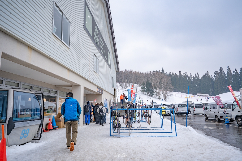 追尋雪國火光！秋田冬日雙祭典記錄：生剝鬼柴燈祭、角館火振祭 3 天 2 夜深度之旅，與 JR 東日本、創造旅遊走進森吉山樹冰的魔幻雪景 @偽日本人May．食遊玩樂