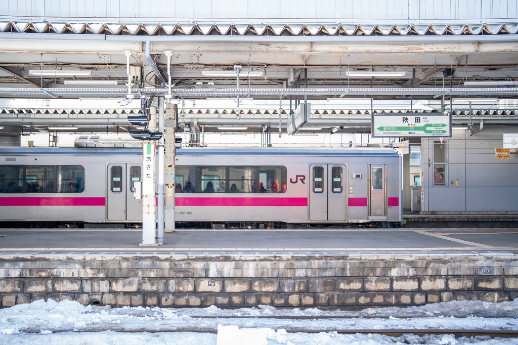 追尋雪國火光！秋田冬日雙祭典記錄：生剝鬼柴燈祭、角館火振祭 3 天 2 夜深度之旅，與 JR 東日本、創造旅遊走進森吉山樹冰的魔幻雪景 @偽日本人May．食遊玩樂