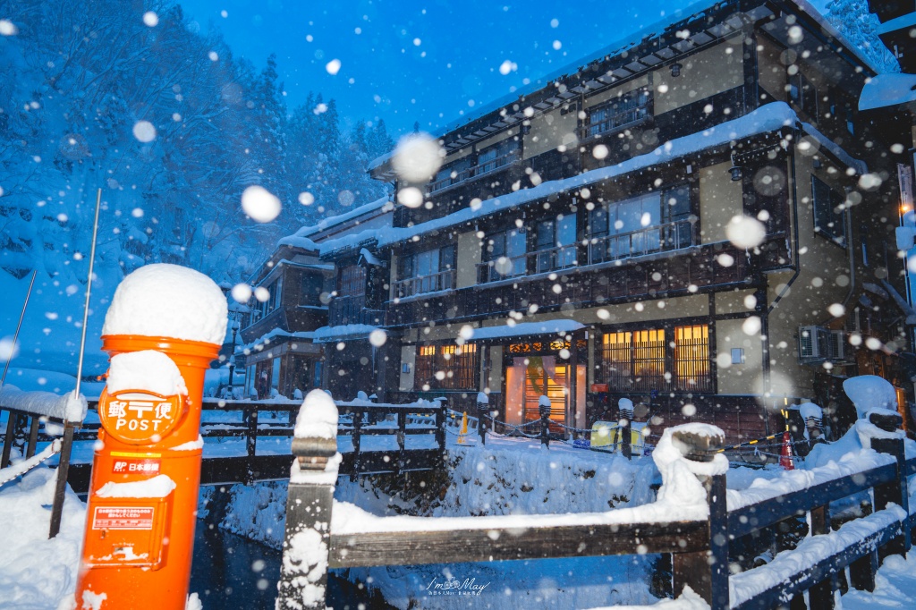 銀山溫泉攝影記錄 | 走進大正浪漫的銀白夢境：從魔幻藍調到寂靜清晨，我的雪國絕景紀錄 @偽日本人May．食遊玩樂