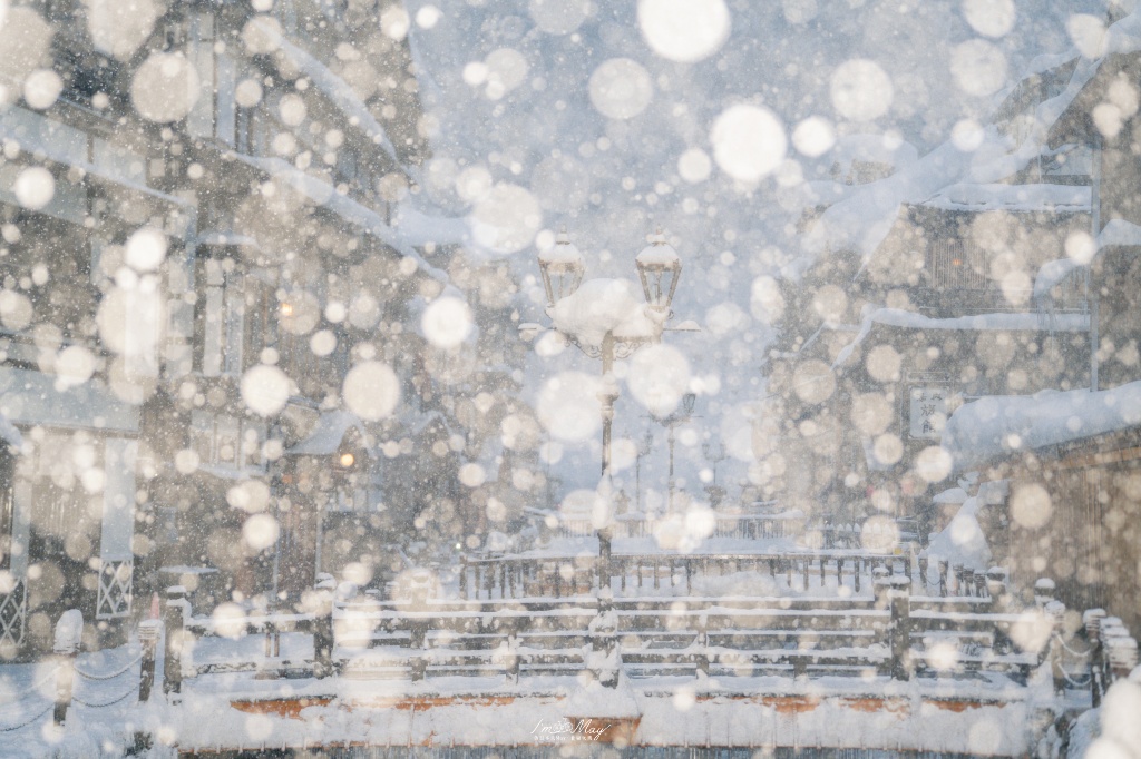 銀山溫泉攝影記錄 | 走進大正浪漫的銀白夢境：從魔幻藍調到寂靜清晨，我的雪國絕景紀錄 @偽日本人May．食遊玩樂