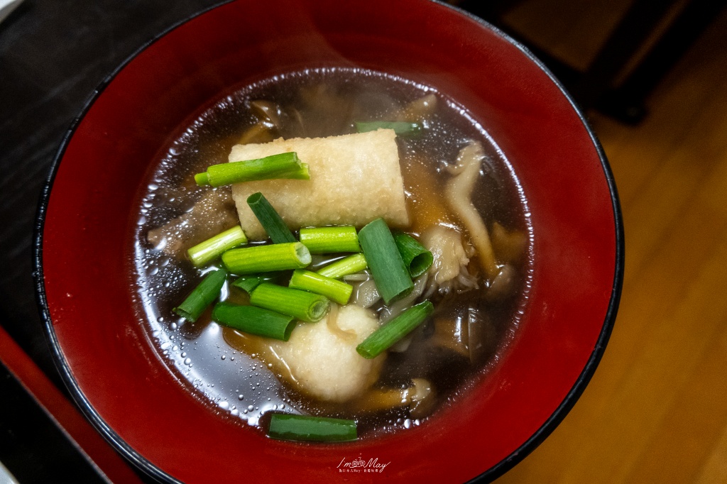 秋田住宿推薦 | 乳頭溫泉鄉：大釜溫泉，小資獨旅的首選，平價入住校舍改建的溫潤秘湯 @偽日本人May．食遊玩樂
