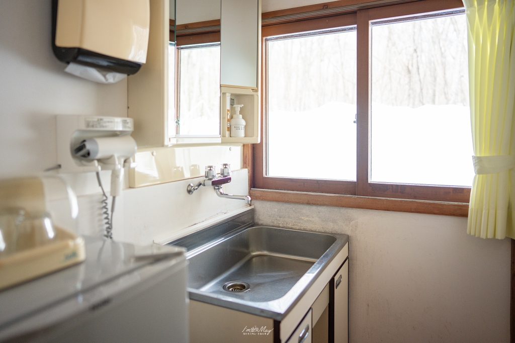 秋田住宿推薦 | 乳頭溫泉鄉：鶴之湯別館「山之宿」，捕捉雪地藍調的完美接駁，在古民家裡獨享圍爐裏炭火料理、獨享免預約貸切風呂 @偽日本人May．食遊玩樂