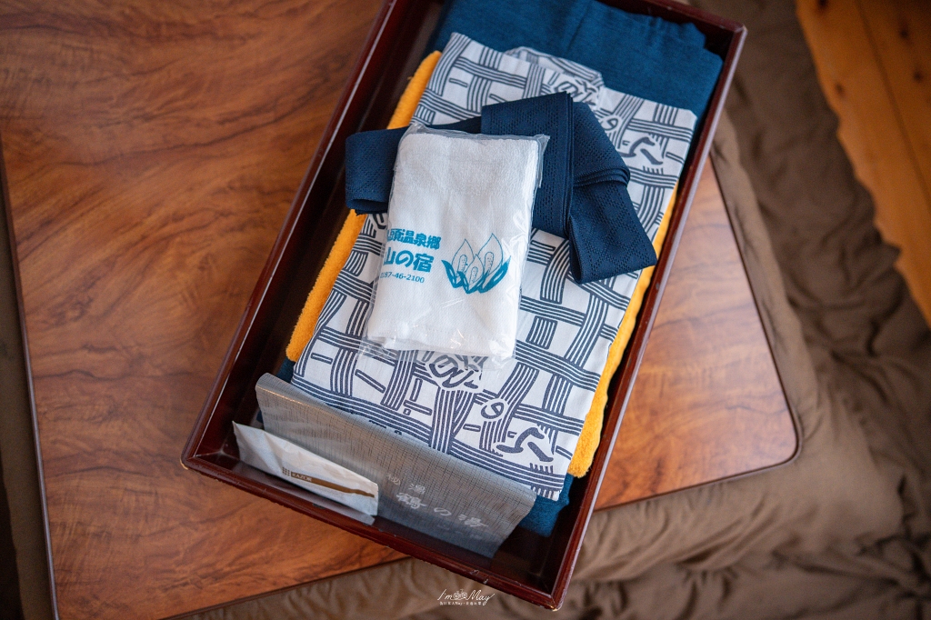 秋田住宿推薦 | 乳頭溫泉鄉：鶴之湯別館「山之宿」，捕捉雪地藍調的完美接駁，在古民家裡獨享圍爐裏炭火料理、獨享免預約貸切風呂 @偽日本人May．食遊玩樂