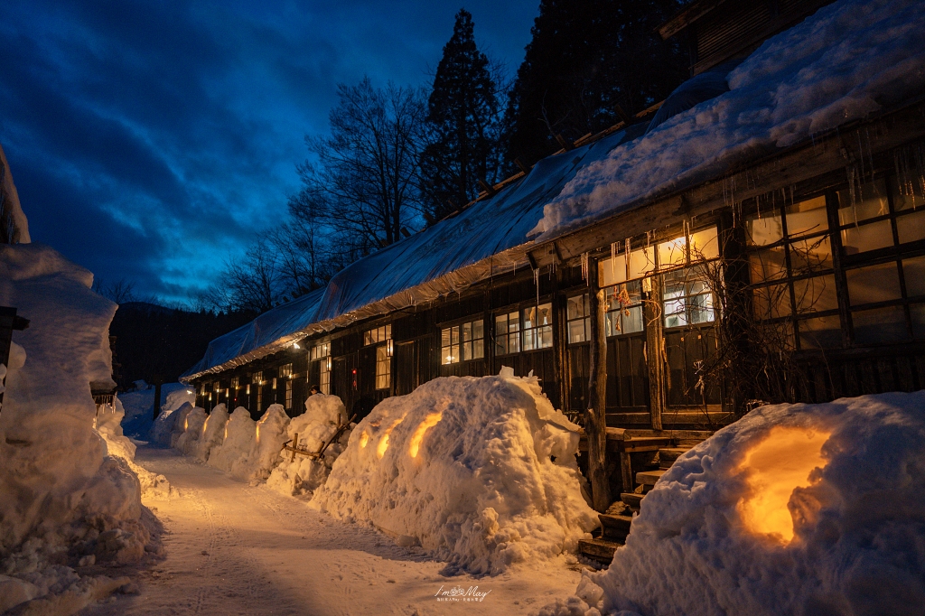秋田住宿推薦 | 乳頭溫泉鄉：鶴之湯別館「山之宿」，捕捉雪地藍調的完美接駁，在古民家裡獨享圍爐裏炭火料理、獨享免預約貸切風呂 @偽日本人May．食遊玩樂
