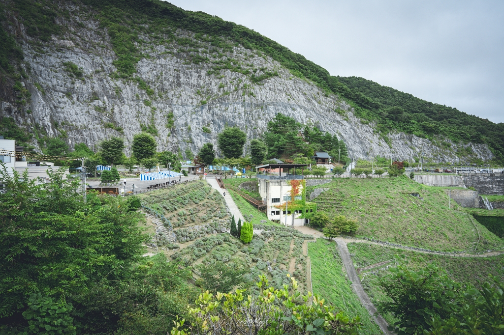 福島景點推薦｜阿武隈洞（あぶくま洞），走進地底600公尺鐘乳洞幻想世界，田村市必訪景點、福島縣唯一「戀人の聖地」 @偽日本人May．食遊玩樂