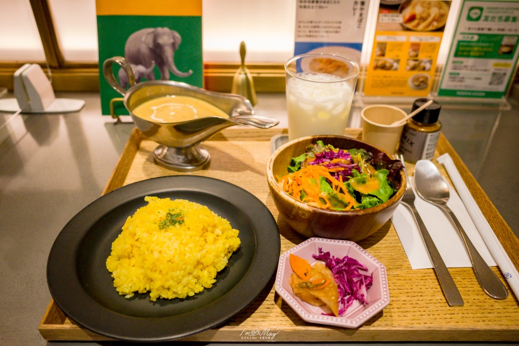 仙台車站美食推薦｜不想吃牛舌的一人晚餐，意外走進NISHIKIYA KITCHEN，被一整面宮城咖哩牆吸引 @偽日本人May．食遊玩樂