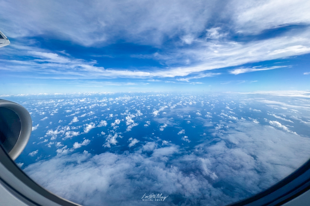飛行記錄 | 星宇航空 STARLUX Airlines 台中－宮古島 (RMQ-SHI)，台中國際機場出境、貴賓室體驗、機艙娛樂與餐點分享 @偽日本人May．食遊玩樂