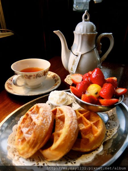 台南、咖啡 | 再訪IORI TEA HOUSE。讓人覺得幸福的_期間限定草莓鬆餅 @偽日本人May．食遊玩樂