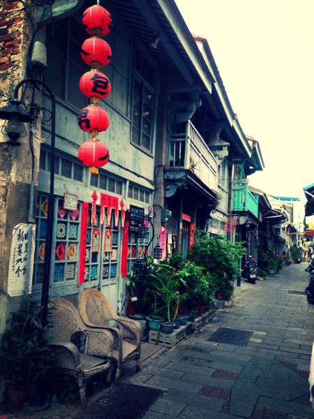 台南、景點 | 神農街。用緩慢的步調感受文青氣息的老街道 (海路安、中西區) @偽日本人May．食遊玩樂
