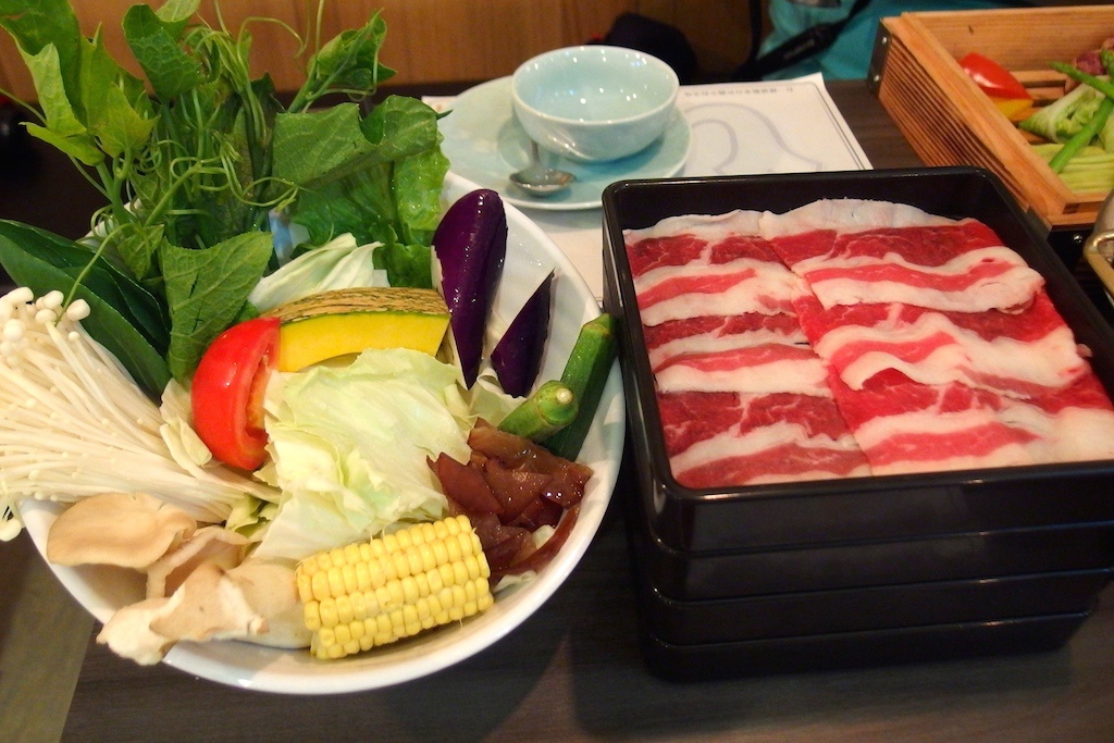[台北] 藍象廷泰鍋。CP值超高的美味泰式鍋物吃到飽 (大推) @偽日本人May．食遊玩樂