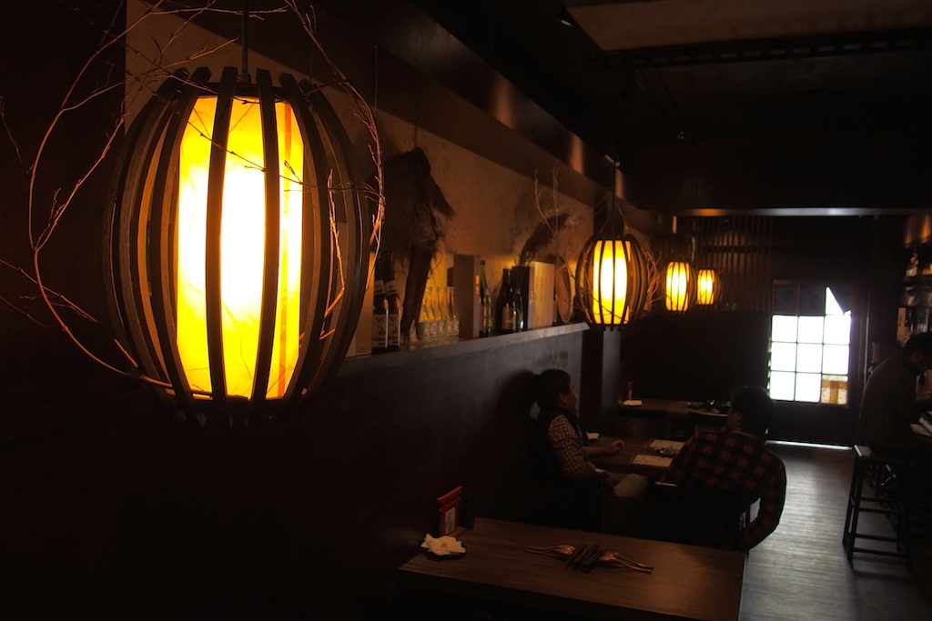 [台北] 武侍酒日式居酒屋。濃濃的武士風讓人以為在日本啊 @偽日本人May．食遊玩樂