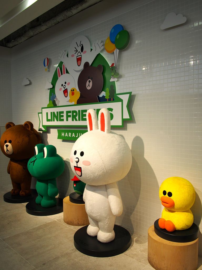 [東京] 原宿 Line Friends Store。真的會讓人情不自禁尖叫失心瘋狂買啊!!! @偽日本人May．食遊玩樂
