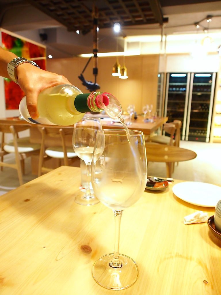 台北、美食 | IRORI 日本新食。甲州葡萄酒x超澎拜散壽司三重奏~美酒+美食真的好幸福啊啊啊 @偽日本人May．食遊玩樂