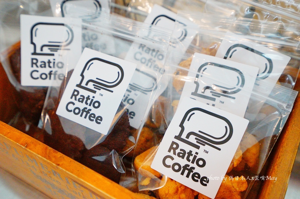 台北、南港 | Ratio Coffee 手工製作蛋糕 x 自家烘焙咖啡 (已更改店址、寵物優先餐廳) @偽日本人May．食遊玩樂