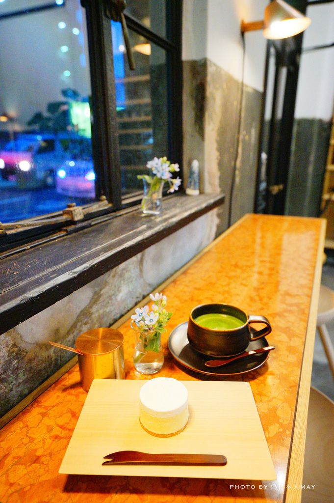 京都、珈琲 | Kaikado Café (開化堂カフェ)。為百年老舖不賣茶筒，改賣手沖咖啡啦 (河原町七条/京都咖啡店/甜點) @偽日本人May．食遊玩樂