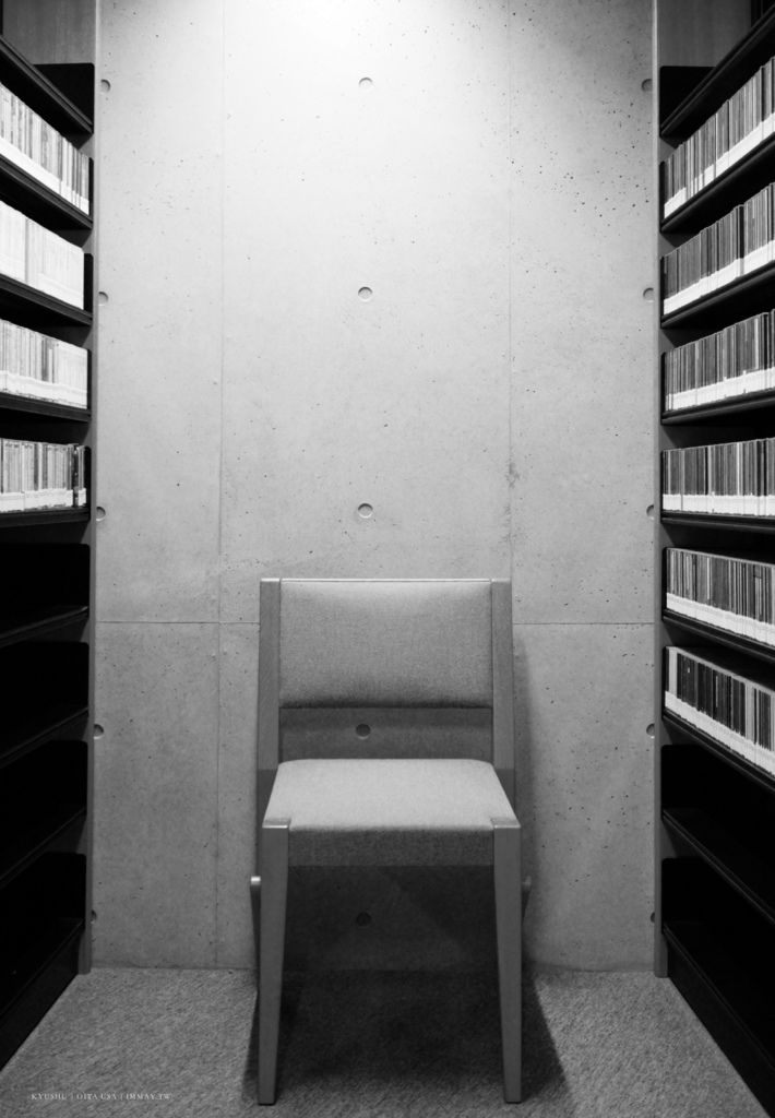 秋田 | 日本最美的圖書館之一國際教養大學「中嶋紀念圖書館」| 在羅馬競技場裡與知識搏斗 @偽日本人May．食遊玩樂
