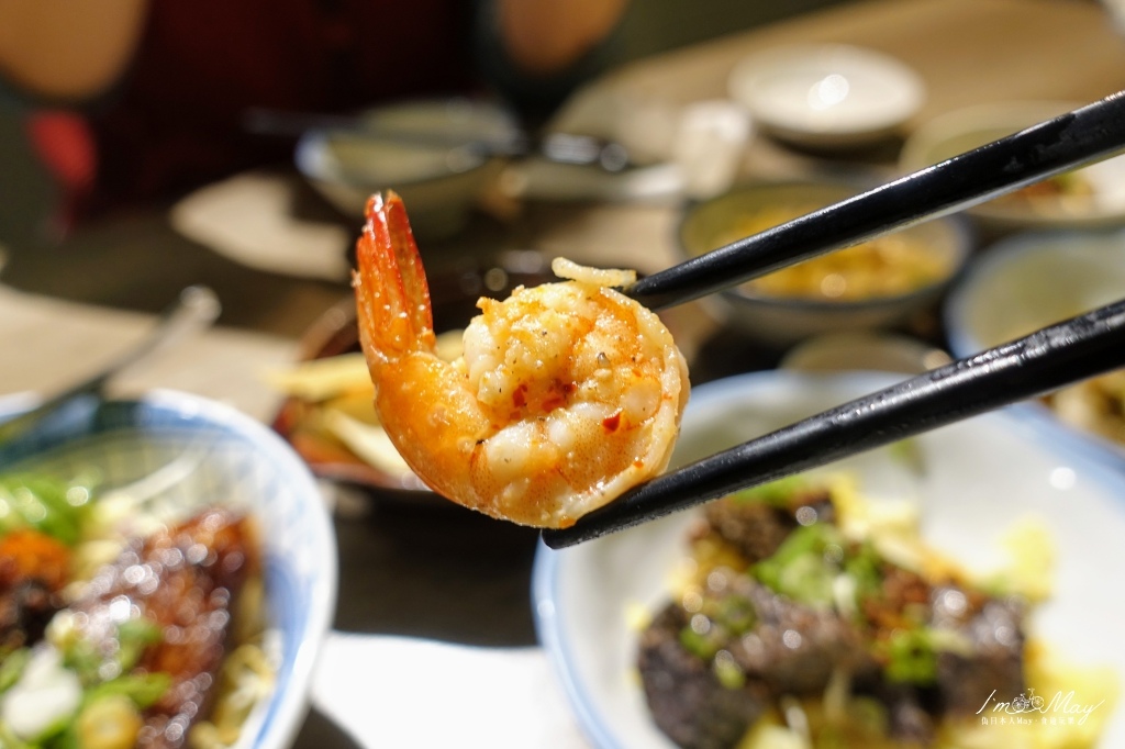 台南、美食 | 巔覆傳統的新潮麵館「吃麵吧 Jai Mi Ba」| 用法式料理的手法、製作的中式麵點 (每兩週更新菜單) @偽日本人May．食遊玩樂