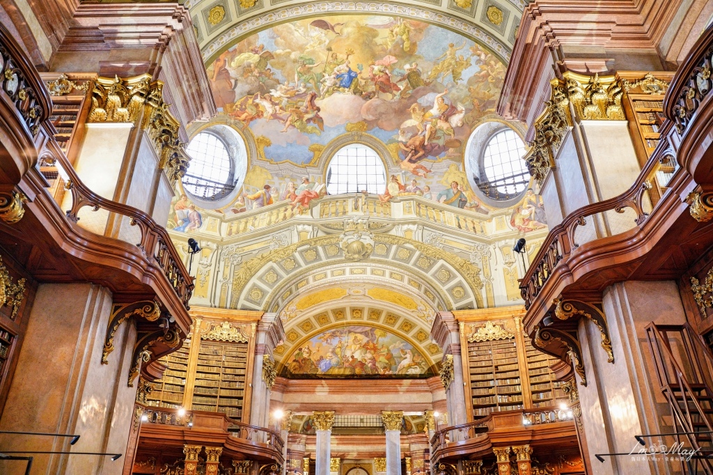 奧地利、維也納 | 壯觀絕美的世界最美圖書館之「奧地利國家圖書館」 Österreichische Nationalbibliothek (交通路線、攝影建議、圖多) @偽日本人May．食遊玩樂