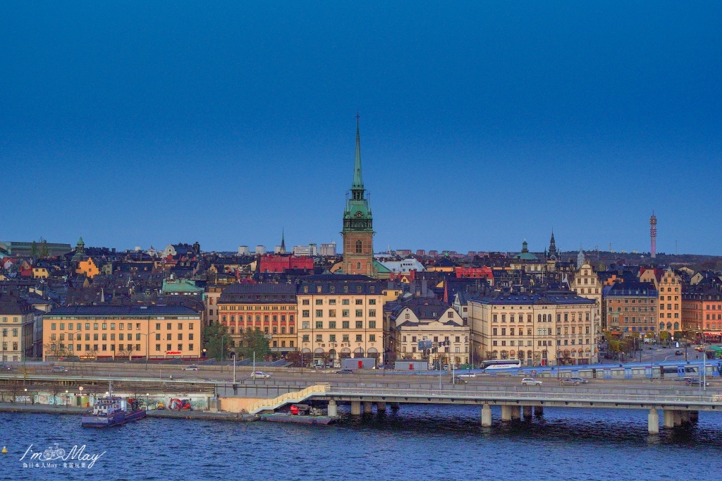 瑞典、斯德哥爾摩 | 欣賞斯德哥爾摩騎士島、市政廳、老城區的絕佳地點「Monteliusväge 觀景步道」| 夕陽拍攝地點 @偽日本人May．食遊玩樂