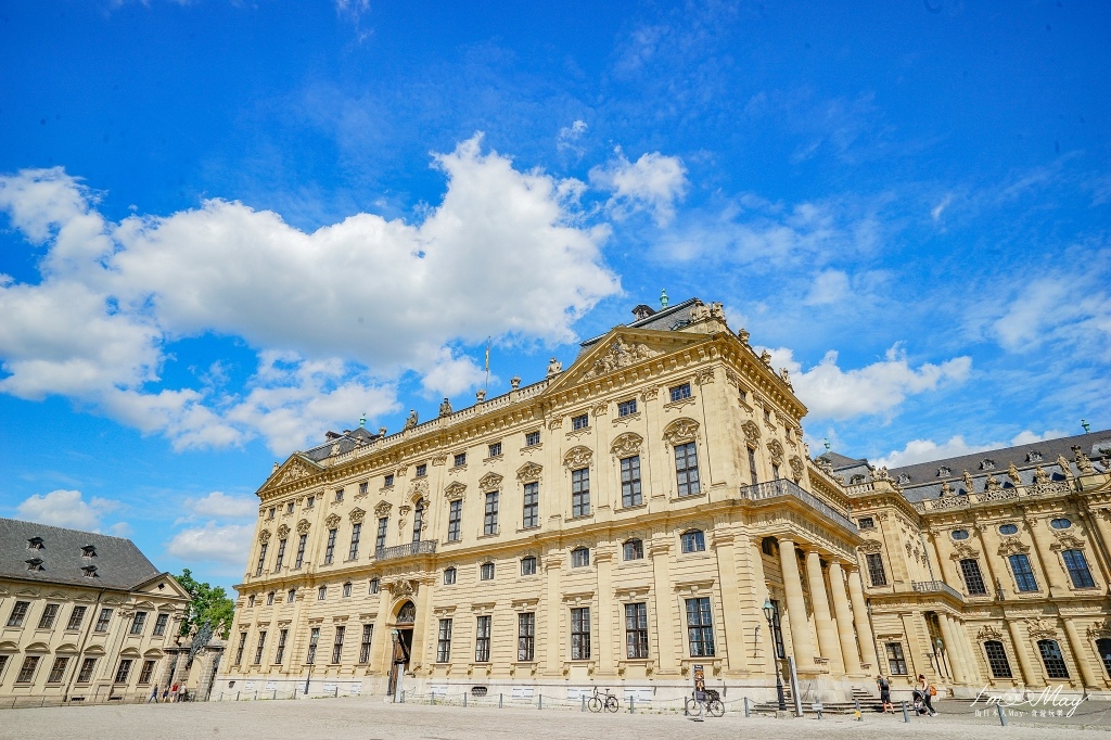 德國、烏茲堡 | 舉世聞名的巴洛克式建築「烏茲堡主教宮 Würzburger Residenz 」| 德國世界遺產、宮廷花園廣場、免門票參觀 @偽日本人May．食遊玩樂